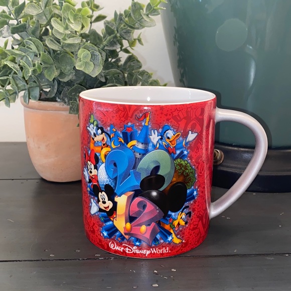 COPY - Disney Mug - Picture 1 of 5